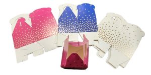 PARTY CANDY / GIFT BOX 9CM X 9CM X 6CM PACK OF 4 RANDOM COLOUR SENT