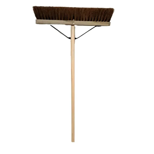 CHARLES BENTLEY NATURAL COCO BROOM 18" WITH WOODEN HANDLE