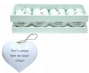 ASSORTED DESIGN WOODEN 3D HEARTS