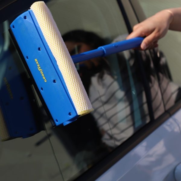 GOODYEAR WINDOW SQUEEGE 2IN1