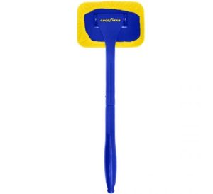 Goodyear Long-Handle Windscreen Wonder Defogging Microfibre Pad