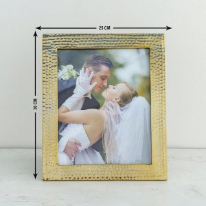 Home Collection Buckingham Photo Frame 25cm X 30cm