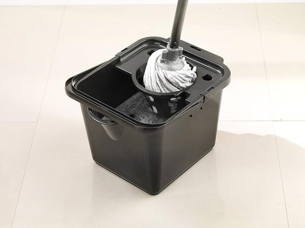 Heavy Duty Black Mop Bucket With Wringer 12L