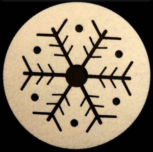8 CHRISTMAS FELT COASTERS CREAM