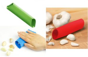 SILICONE GARLIC PEELER