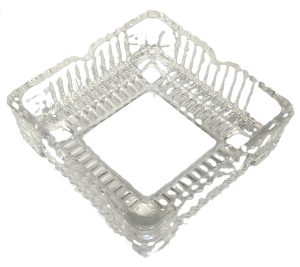 SQUARE GLASS ASHTRAY