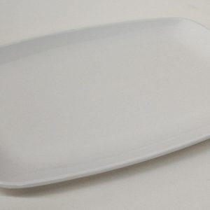 CARNABY ISLINGTON RECTANGULAR WHITE PORCELAIN SERVING PLATE 10" / 26CM