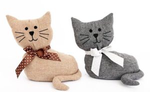 ASSORTED COLOUR CAT DOOR STOP 16 X 20CM