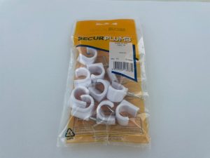 SECURPLUMB SU8967 PIPE CLIPS. NAIL IN 15MM