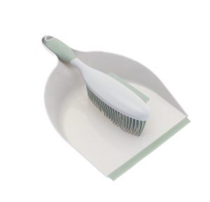 COUNTRY CLUB HOMEWARES PET HAIR REMOVER RUBBER DUSTPAN AND BRUSH SET